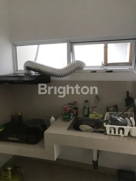 image RUMAH 2 LT FURNISH DI MALIBU GADING SERPONG TANGERANG (8)