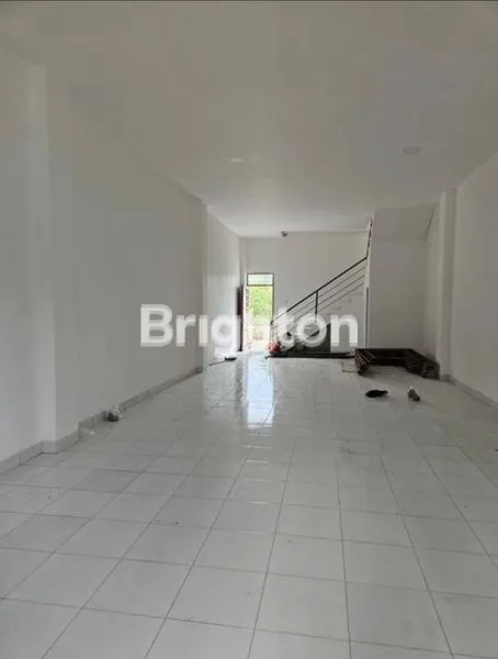 image RUKO 3 LANTAI BAGUS STRATEGIS DI TENGAH KOTA-BALIKPAPAN SELATAN (4)