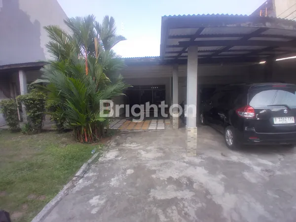 image RUMAH LAMA DIJUAL HANYA HITUNG TANAH SAJ DIAREA STRATEGIS DAN PROSPEKTIF UTK BERBAGAI USAHA SEGERA (1)