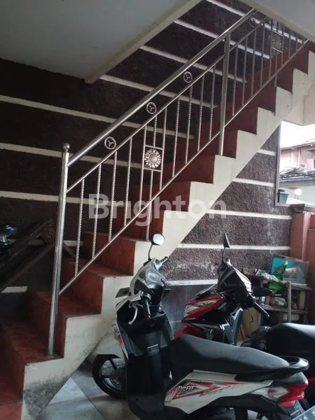 image RUMAH 2 LANTAI STRATEGIS, 10KT DI WONOKROMO - COCOK UNTUK KOST (4)