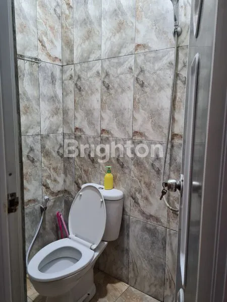 image RUMAH 2 LANTAI DIKONTRAKKAN KOTA MOJOKERTO  (4)