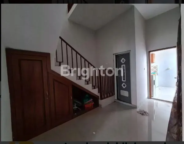 image RUMAH 2 LANTAI DIKONTRAKKAN KOTA MOJOKERTO  (2)