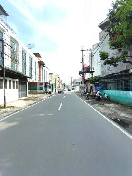 image DIJUAL RUMAH HOOK / SUDUT DI PINGGIR JALAN GB JOSHUA  (7)