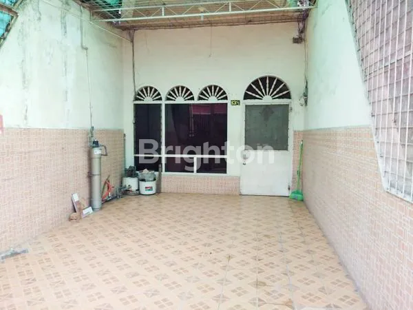 image RUKO 3,5 TINGKAT SIAP HUNI DI PUSAT INTI KOTA MEDAN - JL AIRLANGGA - MEDAN (1)