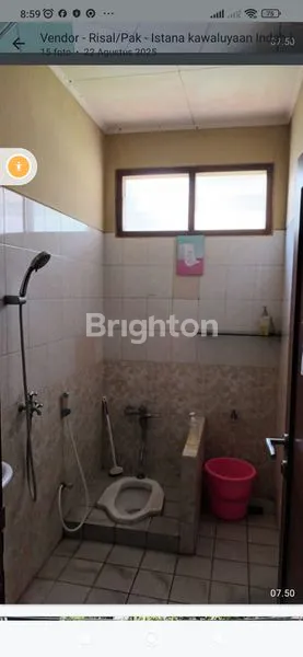 image RUMAH STRATEGIS DENGAN BANGUNAN KOKOH LUAS TANAH 300M2 LUAS BANGUNAN 250M2 (7)