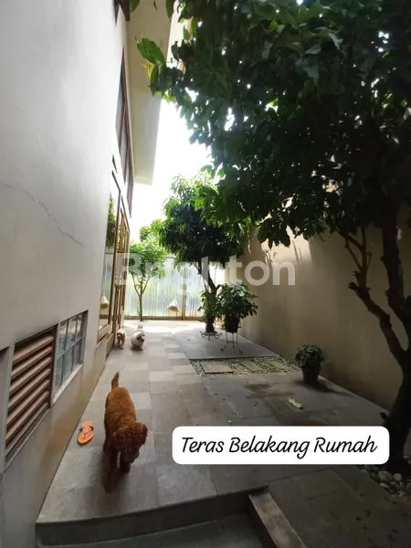 image RUMAH BAGUS BANGET DAN SANGAT NYAMAN DI DALAM CLUSTER DI LOKASI STRATEGIS DI NUSALOKA BSD SERPONG TANGERANG SELATAN BANTEN (5)