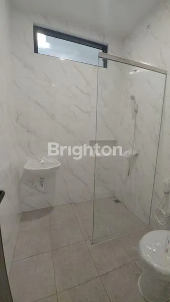 image RUMAH MINIMALIS BERKUALITAS DI BARUK ( DEKAT MERR, UPN, RUNGKUT ) (7)