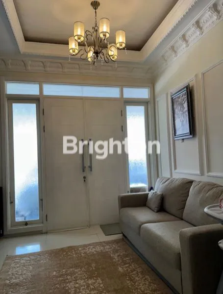 image DIJUAL RUMAH MEWAH 2 LANTAI 4KT SEMI FURNISHED DI SUMMARECON BEKASI (7)