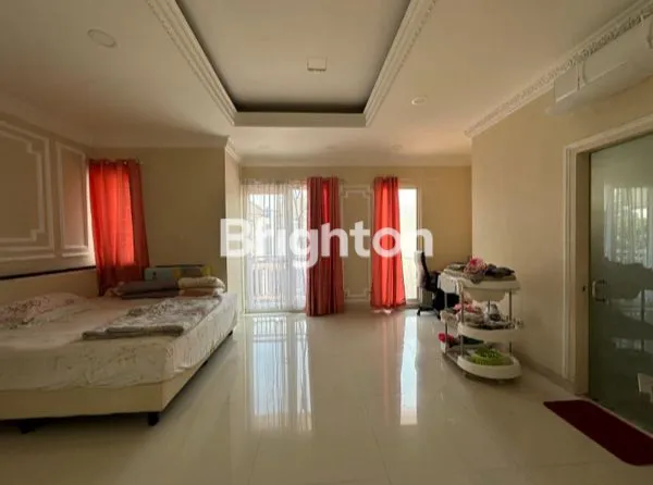 image DIJUAL RUMAH MEWAH 2 LANTAI 4KT SEMI FURNISHED DI SUMMARECON BEKASI (6)