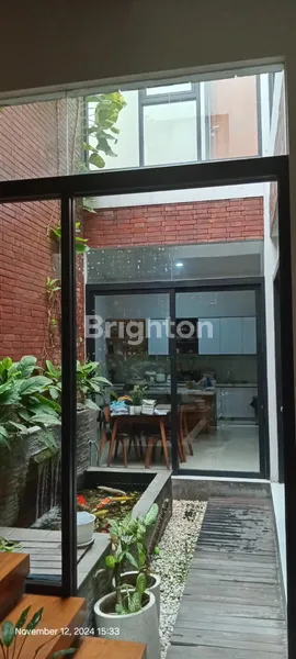 image HUNIAN NYAMAN DI KETINTANG KONDISI BAGUS TERAWAT LOKASI STRATEGIS DEKAT A YANI (7)