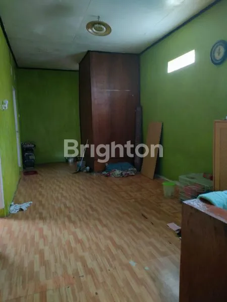image RUMAH 2 LANTAI STRATEGIS DI SARIMANAH, 6KT COCOK UNTUK KOST (8)