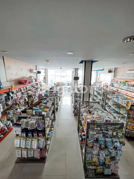 image RUKO MEWAH 4 LANTAI FULL FURNISH DI SETIA BUDI - PUSAT BISNIS MEDAN (5)