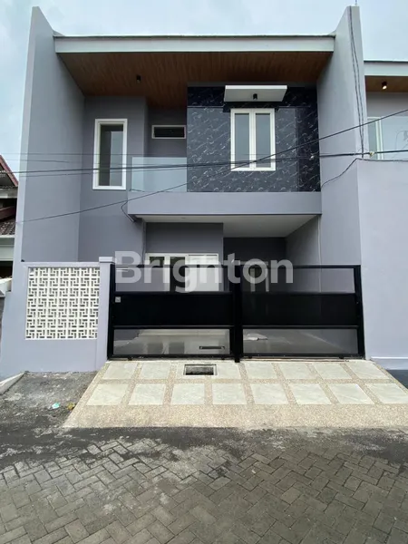 image RUMAH MANGGA PONDOK TJANDRA, BARU GRESS MINIMALIS, DEKAT MERR 2C (1)