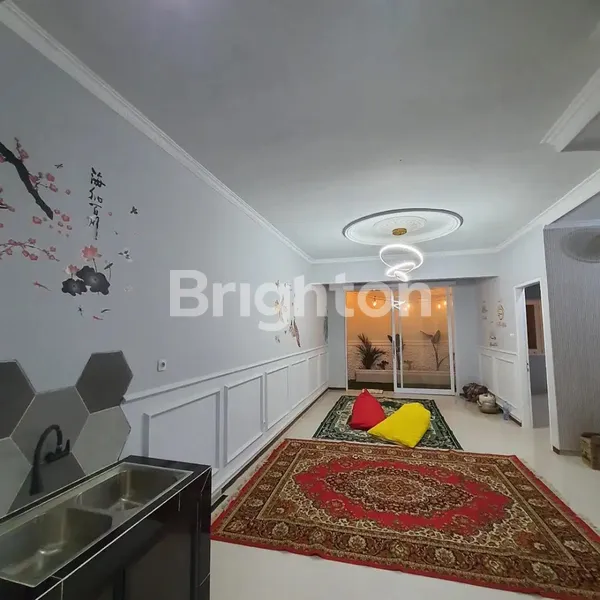 image PERUMAHAN GRAHA INDAH, GAYUNG KEBONSARI MINIMALIS 2 LANTAI, FULL FURNISHED, ROW JALAN LEBAR, DEKAT A. YANI, DEKAT MASJID AL-HIKMAH GAYUNGSARI DAN SEKOLAH DASAR AL-HIKMAH (5)