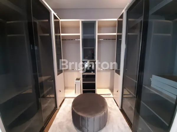 image RUMAH DARMO PERMAI TIMUR FULL FURNISH SIAP HUNI (4)