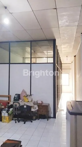 image RUKO 3,5 LANTAI STRATEGIS DI HAYAM WURUK, JAKARTA BARAT (2)