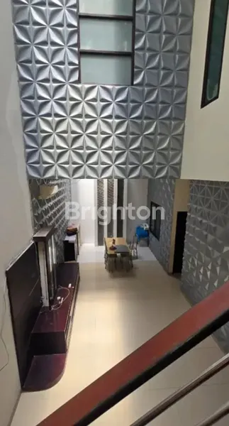 image DISEWAKAN RUMAH MINIMALIS TERAWAT SIAP PAKAI DI PAKUWON CITY (4)