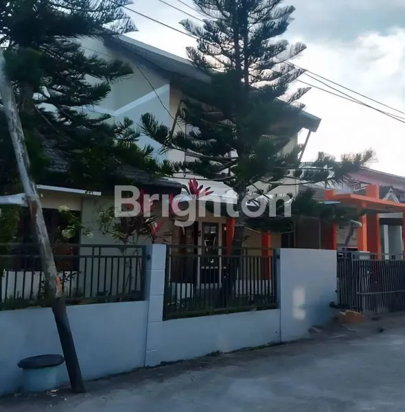 image DISEWAKAN RUMAH CANTIK HOOQ BALIKPAPAN REGENCY (2)