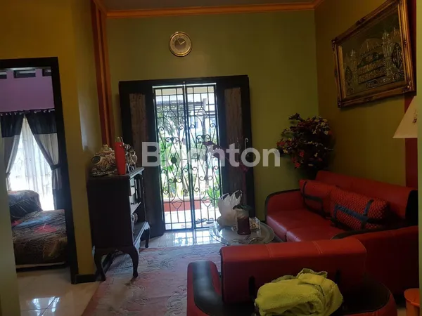 image RUMAH FULL FURNISHED DI PERUM GREENHILL JL BUKIT BINTARO KARANGPLOSO (2)