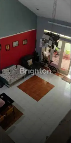 image RUMAH 2 LANTAI HITUNG TANAH, STRATEGIS, KEBON JERUK, JAKARTA BARAT. (4)