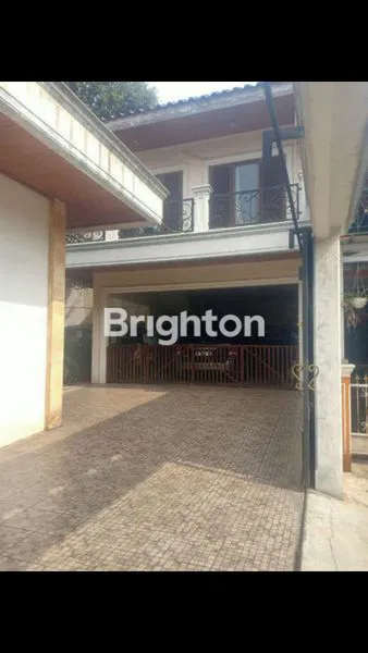 image RUMAH MEWAH 2 LANTAI + GAZEBO DI CIMANGGIS, LT 700M² SIAP HUNI (2)