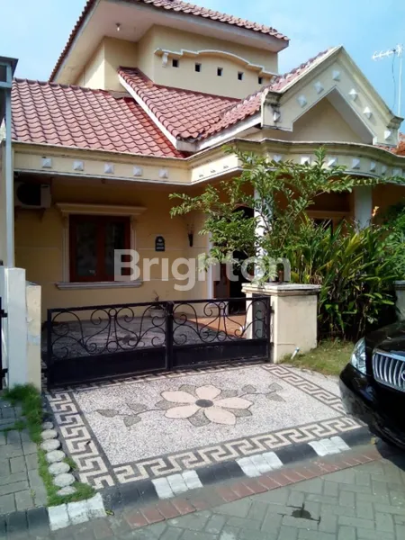 image RUMAH 1,5 LANTAI BAGUS DAN TERAWAT, SIAP HUNI DI PURI SURYA JAYA (4)