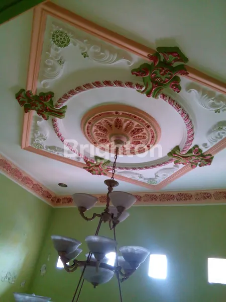 image RUMAH 1,5 LANTAI BAGUS DAN TERAWAT, SIAP HUNI DI PURI SURYA JAYA (6)