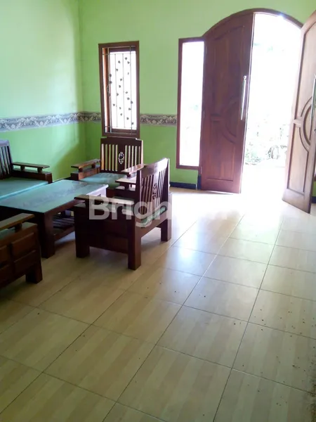 image RUMAH 1,5 LANTAI BAGUS DAN TERAWAT, SIAP HUNI DI PURI SURYA JAYA (7)