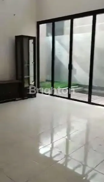 image RUMAH DI WISATA BUKIT MAS CLUSTER ROYAL PALAIS SEMI FURNISH (5)