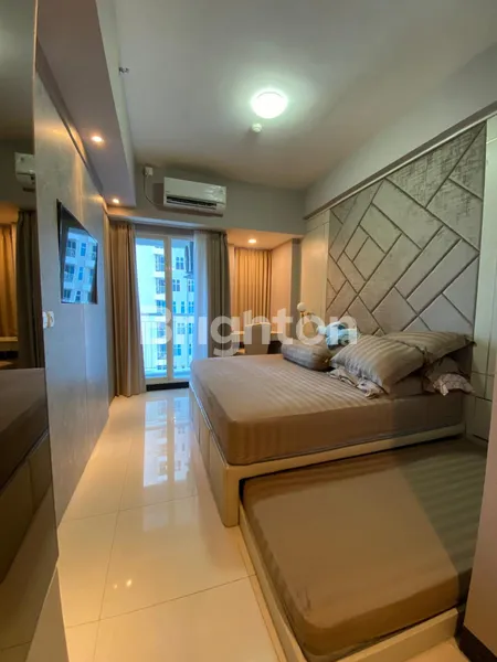 image APARTMENT  SIAP HUNI 1 BR FULL FURNISHED CITY VIEW DAN POOL DI AMOR PAKUWON CITY (2)