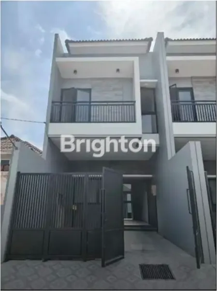 image LAST UNIT RUMAH SIAP HUNI MINIMALIS MODERN 2 LANTAI DI NIRWANA EKSEKUTIF (1)