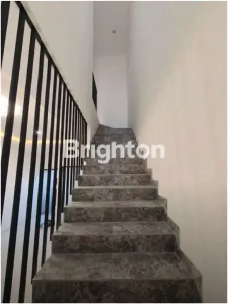 image LAST UNIT RUMAH SIAP HUNI MINIMALIS MODERN 2 LANTAI DI NIRWANA EKSEKUTIF (6)