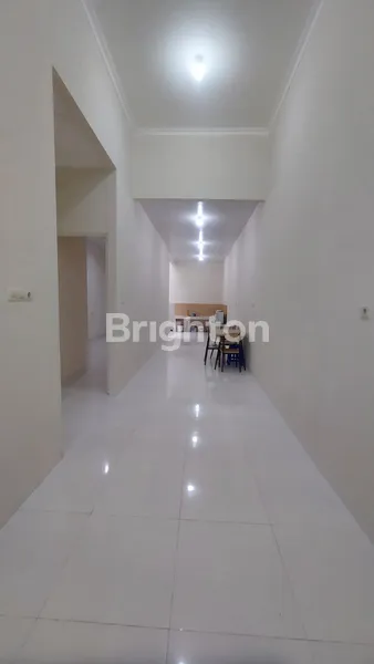 image RUMAH SIAP HUNI MINIMALIS GRAHA SUKOLILO REGENCY DEKAT ITS (4)