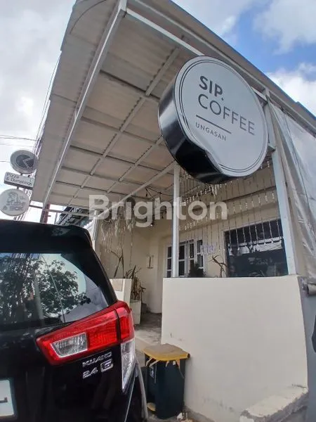 KIOS EX-CAFE STRATEGIS DI PUSAT WISATA JIMBARAN, 2.8KM KE PANTAI