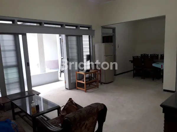 image #ZRM37 RUMAH LUAS BEBAS BANJIR DEKAT MAYJEND CW COCOK UNTUK RUHA (2)