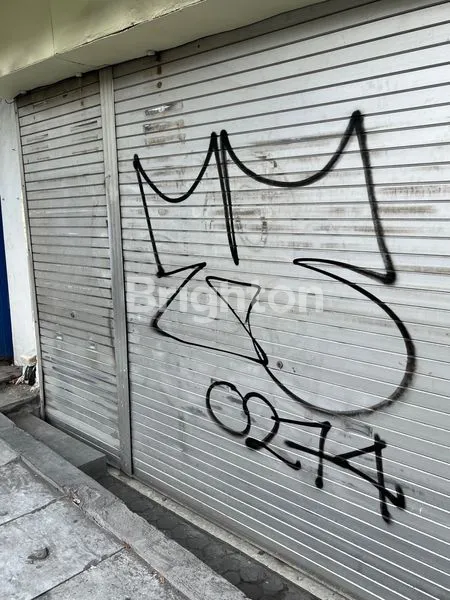 image LOKASI STRATEGIS DI TENGAH KOTA, COCOK UNTUK TOKO, USAHA & KANTOR DI KEDUNGDORO (3)