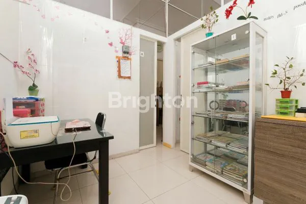 image RUMAH KANTOR PREMIUM 150M² DI NIRWANA EKSEKUTIF SURABAYA TIMUR (3)