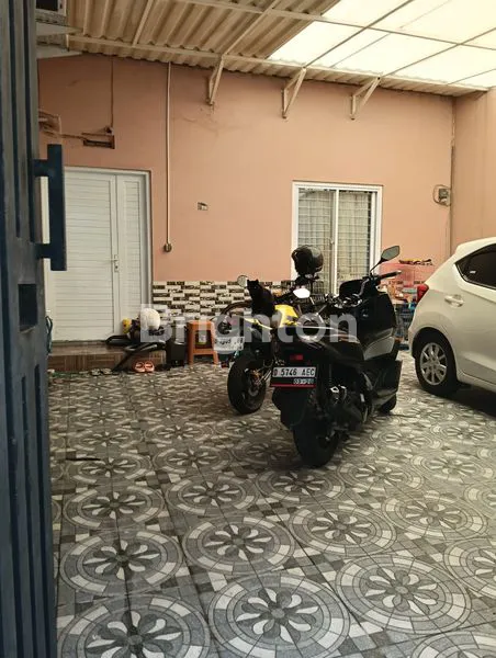 image RUMAH DIJUAL DI SAYAP SUDIRMAN (2)