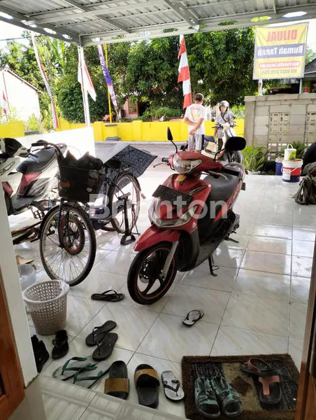 image RUMAH SHM 3 KAMAR DI JIWAN MADIUN, AKSES STRATEGIS KE KOTA (5)