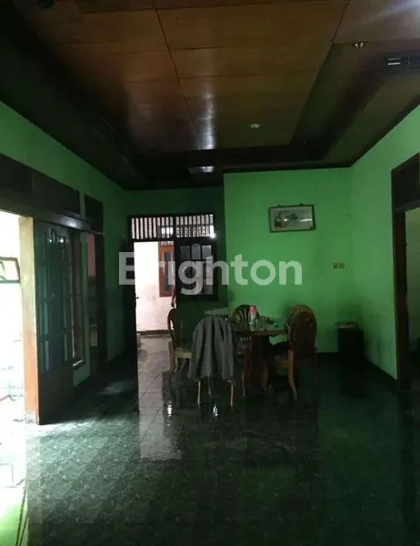 image RUMAH LUAS & STRATEGIS DI CIRACAS JAKARTA TIMUR – COCOK UNTUK HUNIAN KELUARGA BESAR (2)