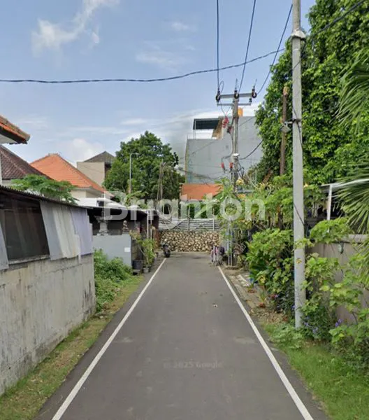 image DIJUAL TANAH 100 M² STRATEGIS DI NUSA DUA  (1)