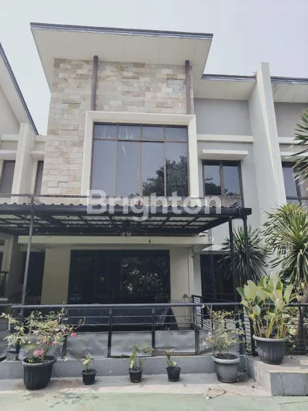 image RUMAH 3 LANTAI FORESTA PRIMAVERA BSD CITY (1)