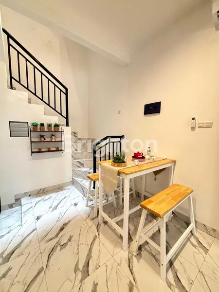 image RUMAH DI KOMPLEKS ARATA (2)