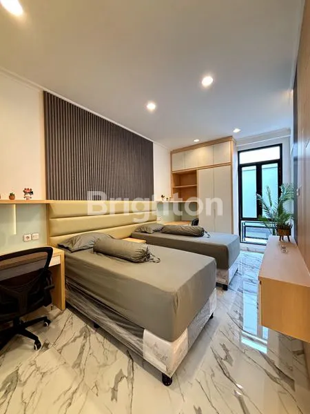 image RUMAH DI KOMPLEKS ARATA (5)