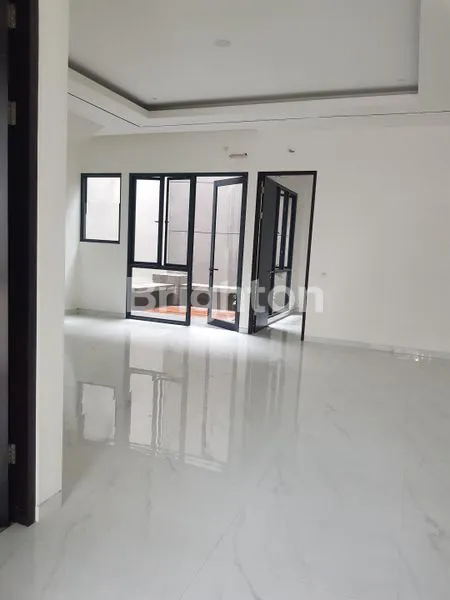 image RUMAH BARU GRESS SIAP HUNI NORTHWEST LAKE RAYA CITRALAND (2)
