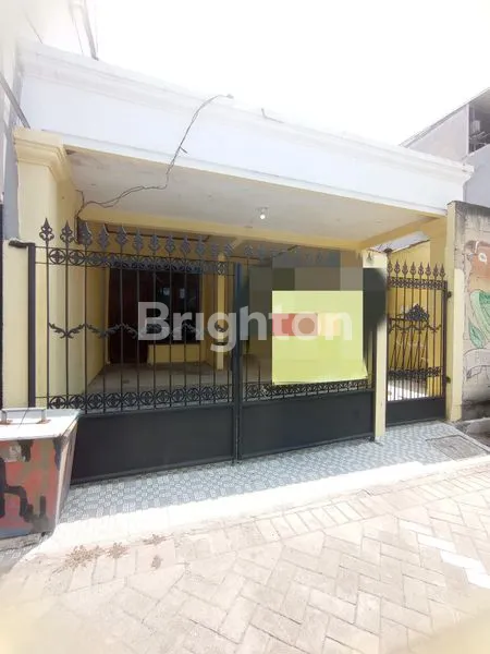 image RUMAH MURAH DI LOKASI STRATEGIS SURABAYA BARAT (1)