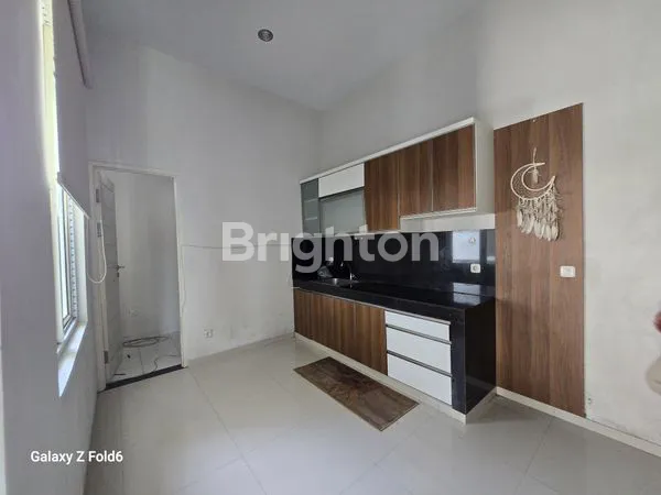 image RUMAH CLUSTER 2 LANTAI AREA SUDIRMAN (3)