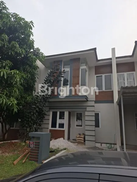 image RUMAH 2 LANTAI SIAP HUNI DI NEBRASKA KOTA WISATA - LT 103M2 (1)