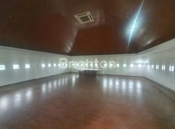 image RUMAH MEGAH KOMPLEK PERHUBUNGAN PEJATEN - JAKARTA SELATAN  (3)