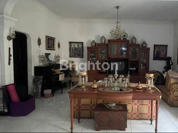 image RUMAH MEGAH KLASIK  PEJATEN BARAT - JAKARTA SELATAN  (5)